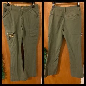 Green Columbia hiking pants